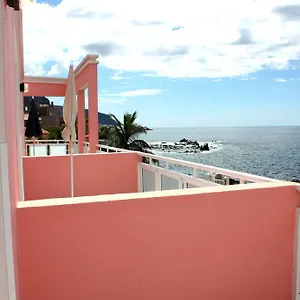 apartamentos-el-guirre.in-canary-islands.com/